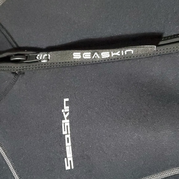 Seaskin shorty wetsuit men's size S - Picture 2 of 6